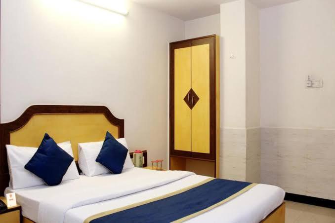 Ganga Sagar Hotel Bangalore Ngoại thất bức ảnh