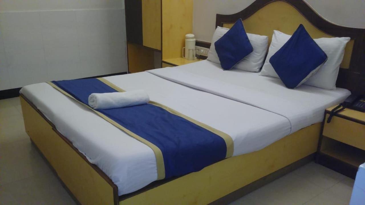 Ganga Sagar Hotel Bangalore Ngoại thất bức ảnh